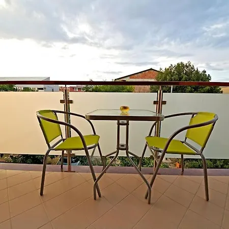 Cozy And Quiet Kercan With Free Bike Use *