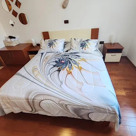 Cozy And Quiet Kercan With Free Bike Use * Rovinj