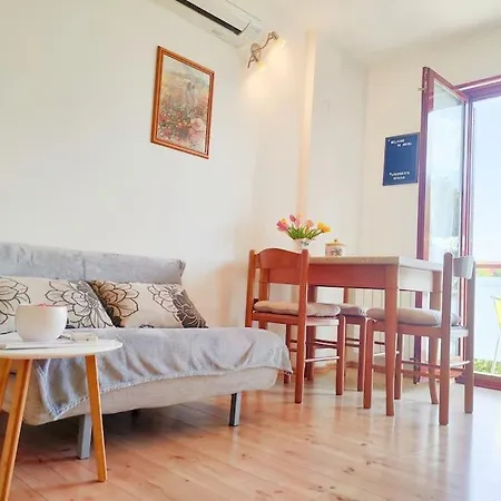Apartment Cozy And Quiet Kercan With Free Bike Use Rovinj