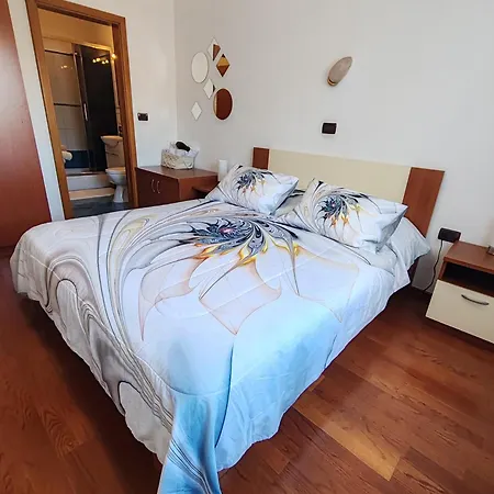 Cozy And Quiet Kercan Apartment *